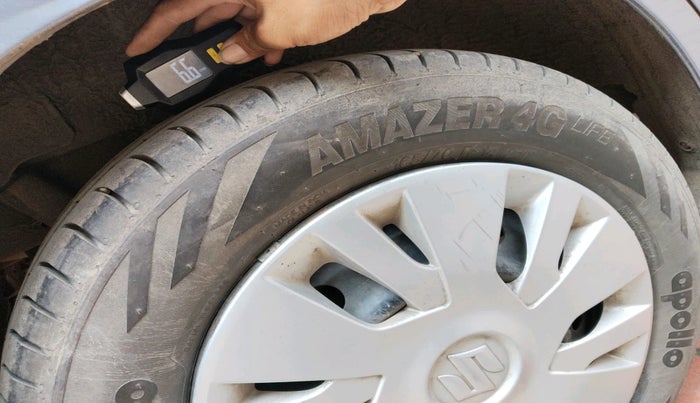 2014 Maruti Wagon R 1.0 VXI, Petrol, Manual, 75,971 km, tyre