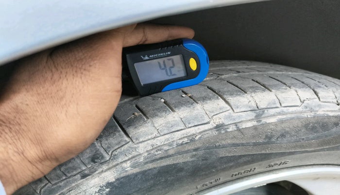 2014 Honda City 1.5L I-VTEC SV, Petrol, Manual, 65,706 km, tyre