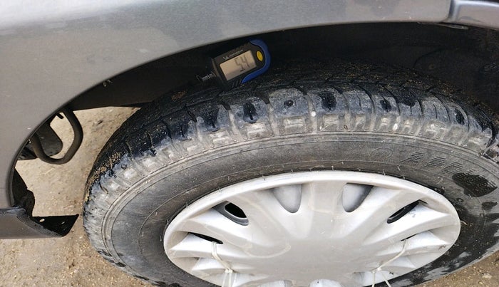 2019 Maruti Eeco 7 STR, Petrol, Manual, 7,495 km, tyre