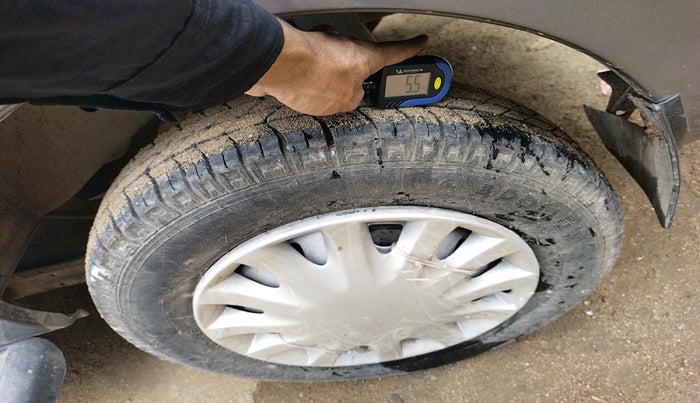 2019 Maruti Eeco 7 STR, Petrol, Manual, 7,495 km, tyre