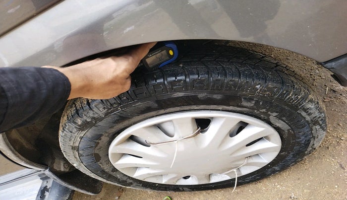 2019 Maruti Eeco 7 STR, Petrol, Manual, 7,495 km, tyre