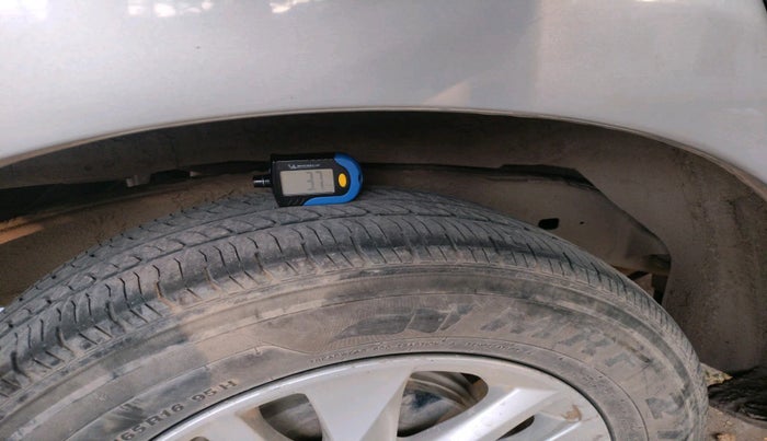 2019 Toyota Innova Crysta 2.8 GX AT 7 STR, Diesel, Automatic, 1,20,163 km, tyre