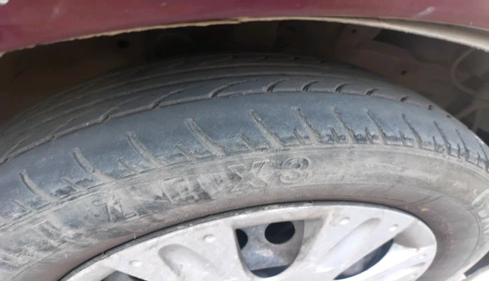 2014 Honda Amaze 1.2L I-VTEC SX, Petrol, Manual, 1,28,668 km, tyre