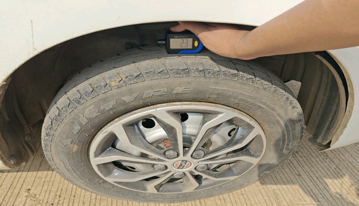 2018 Maruti Wagon R 1.0 LXI CNG, Petrol, Manual, 56,795 km, tyre