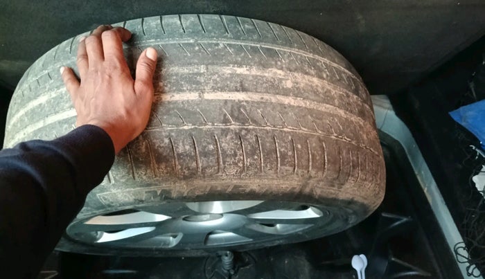 2013 Mercedes Benz S Class S300 L, Petrol, Automatic, 73,606 km, tyre