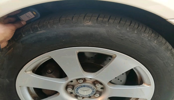 2013 Mercedes Benz S Class S300 L, Petrol, Automatic, 73,606 km, tyre