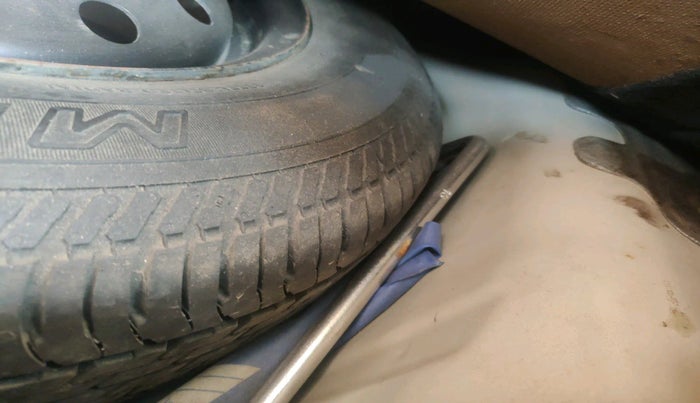 2012 Maruti Swift Dzire VXI, Petrol, Manual, 91,051 km, tyre