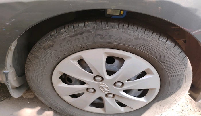 2010 Hyundai i10 MAGNA 1.2, Petrol, Manual, 50,912 km, tyre