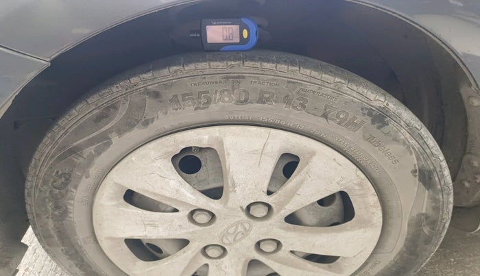 2012 Hyundai i10 SPORTZ 1.2, Petrol, Manual, 68,083 km, tyre