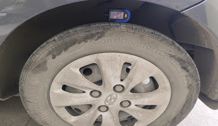 2012 Hyundai i10 SPORTZ 1.2, Petrol, Manual, 68,083 km, tyre