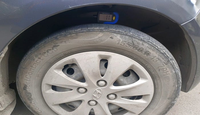 2012 Hyundai i10 SPORTZ 1.2, Petrol, Manual, 68,083 km, tyre