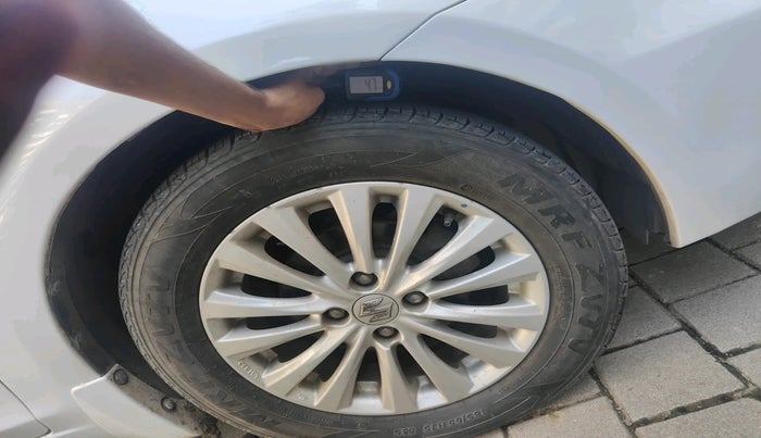 2018 Maruti Ciaz ZETA AT 1.5  SHVS PETROL, Petrol, Automatic, 64,200 km, tyre