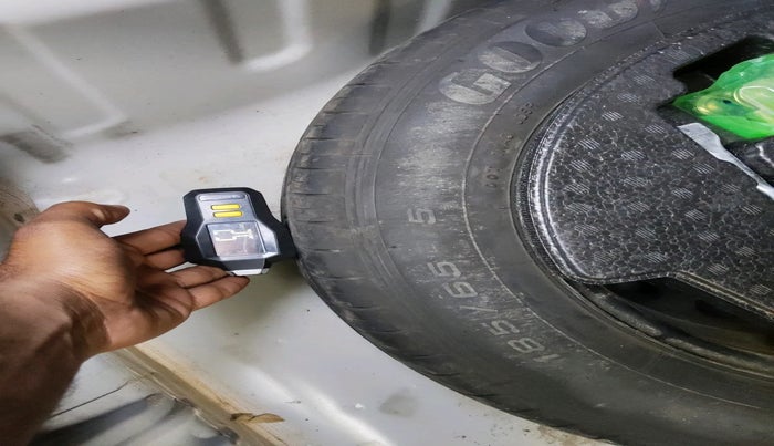 2021 Maruti Ciaz ALPHA 1.5 SHVS PETROL, Petrol, Manual, 51,993 km, tyre