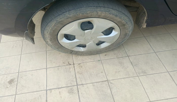 2022 Tata TIGOR XZ CNG, Petrol, Manual, 69,226 km, tyre