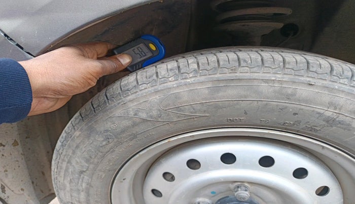 2021 Maruti New Wagon-R LXI CNG 1.0, Petrol, Manual, 93,016 km, tyre