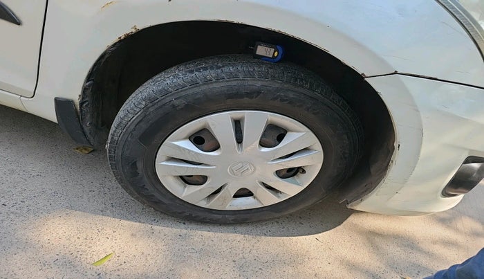 2014 Maruti Swift Dzire VXI, Petrol, Manual, 87,798 km, tyre