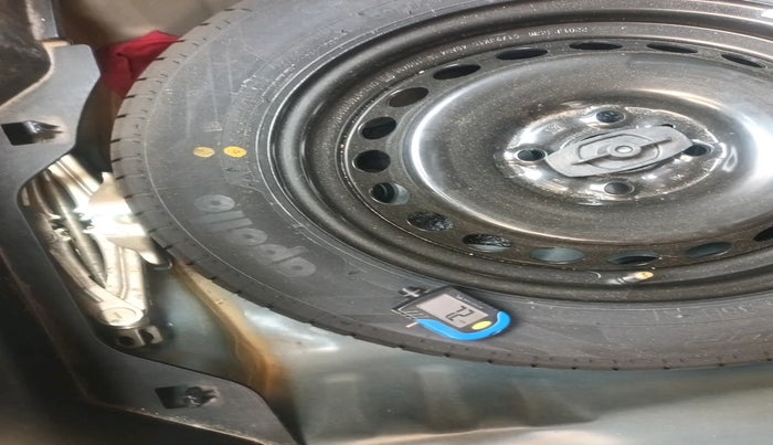 2022 Maruti Baleno DELTA PETROL 1.2, Petrol, Manual, 93,811 km, tyre