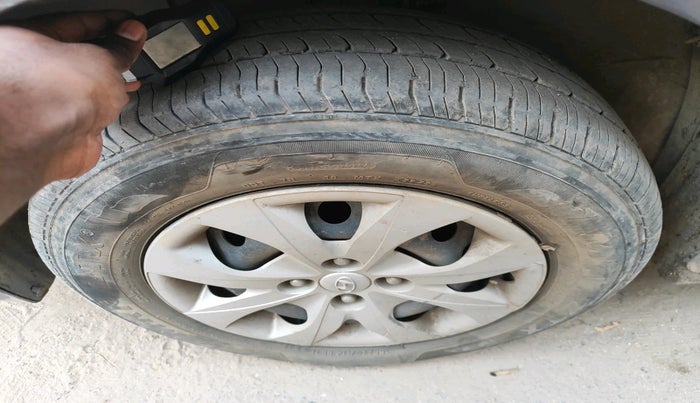 2017 Hyundai Elite i20 SPORTZ 1.4 CRDI, Diesel, Manual, 83,769 km, tyre