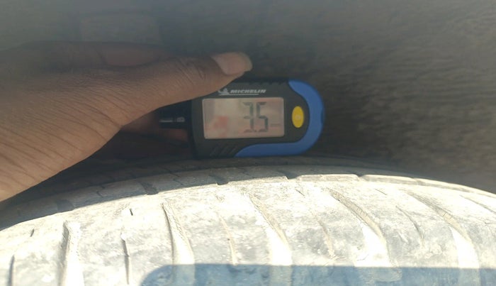 2014 Hyundai Xcent S 1.2, Petrol, Manual, 73,705 km, tyre