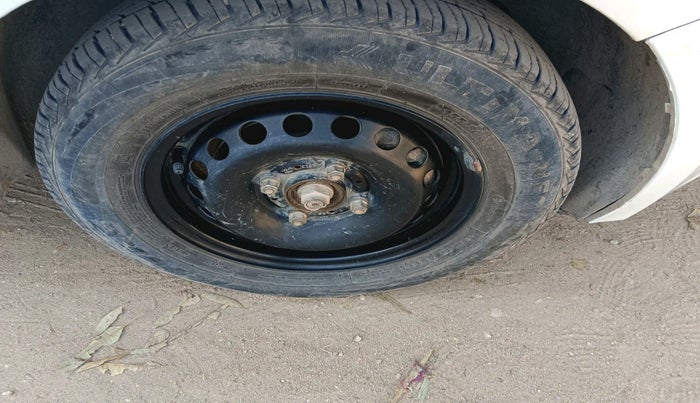 2021 Tata Tiago XE PETROL, Petrol, Manual, 28,694 km, tyre