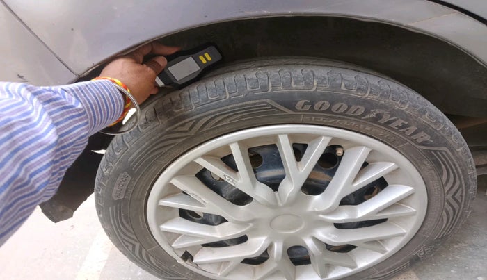 2016 Maruti Wagon R 1.0 VXI, Petrol, Manual, 84,961 km, tyre