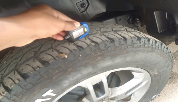 2022 Mahindra Thar LX D 4*4 MT HT, Diesel, Manual, 38,150 km, tyre