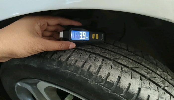 2020 Hyundai Elite i20 ASTA 1.2 (O), Petrol, Manual, 37,527 km, tyre