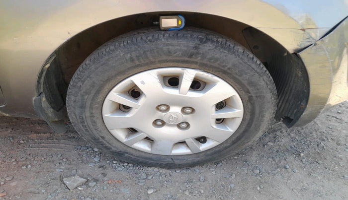 2013 Hyundai i20 MAGNA 1.2, Petrol, Manual, 68,182 km, tyre