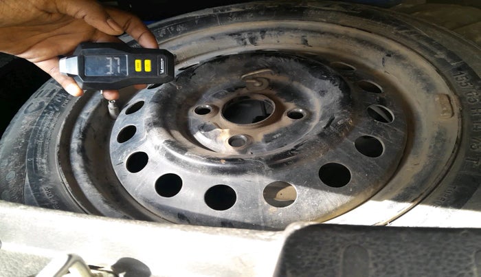 2014 Maruti Wagon R 1.0 VXI, Petrol, Manual, 92,174 km, tyre