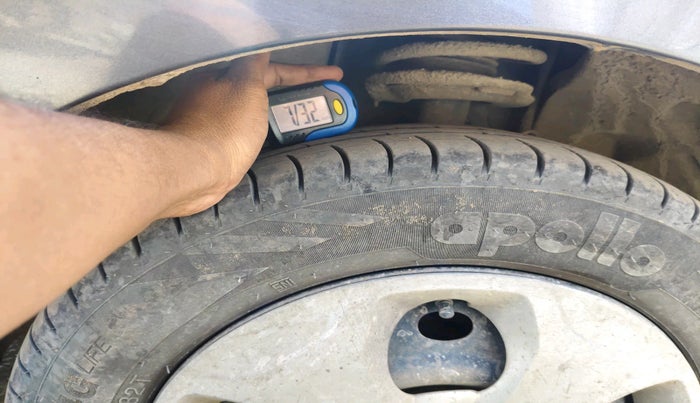 2022 Tata Tiago XT CNG, Petrol, Manual, 57,818 km, tyre