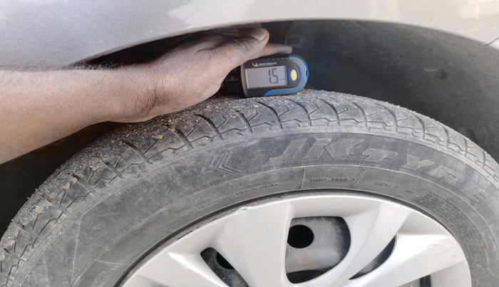 2023 Maruti Swift VXI, Petrol, Manual, 60,250 km, tyre