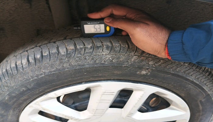 2019 Maruti Vitara Brezza VDI, Diesel, Manual, 96,435 km, tyre