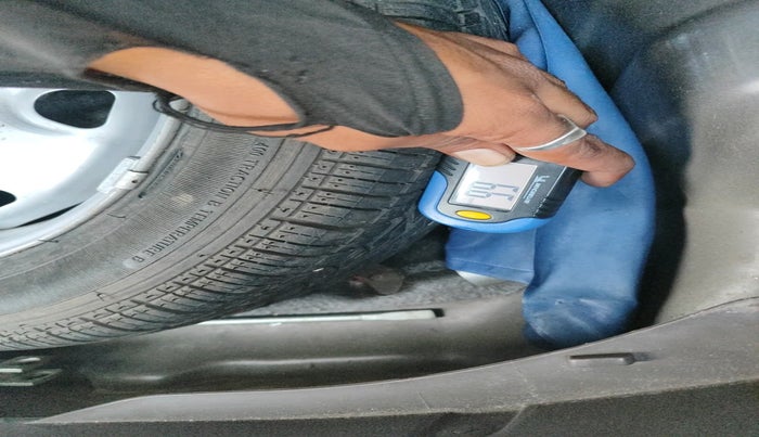 2012 Maruti Zen Estilo LXI, Petrol, Manual, 22,295 km, tyre