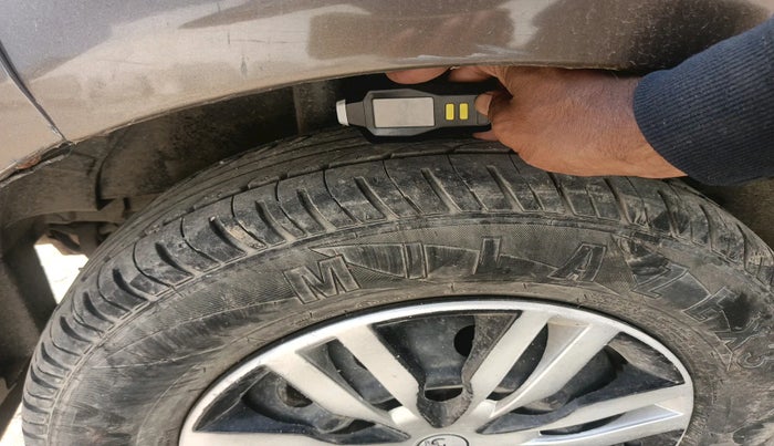 2013 Maruti Ritz VDI, Diesel, Manual, 1,60,283 km, tyre