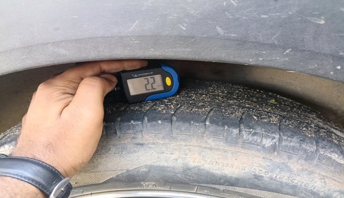 2017 Hyundai Creta SX PLUS AT 1.6 DIESEL, Diesel, Automatic, 2,13,967 km, tyre