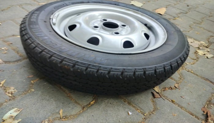 2015 Maruti Alto K10 LXI CNG, Petrol, Manual, 47,306 km, tyre