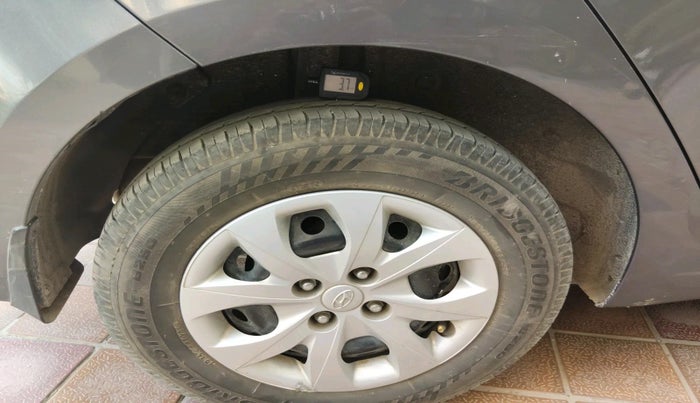 2016 Hyundai Elite i20 MAGNA 1.2, Petrol, Manual, 86,189 km, tyre