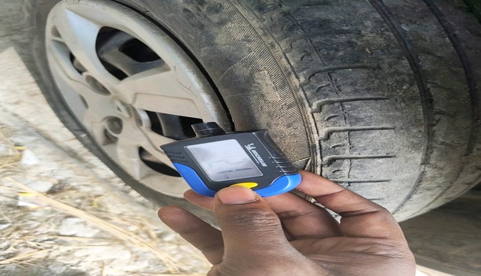 2016 Renault Kwid RXT 1.0, Petrol, Manual, 48,929 km, tyre