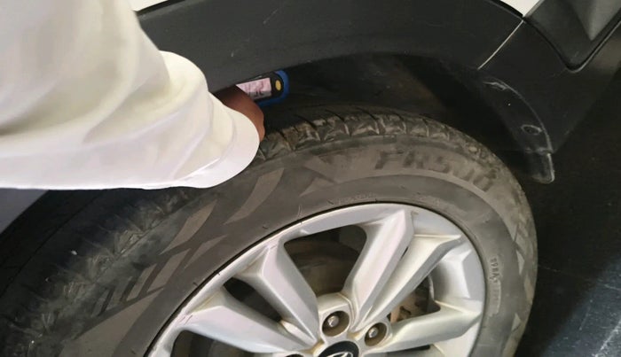 2018 Hyundai Creta SX PLUS 1.6 DIESEL, Diesel, Manual, 2,40,850 km, tyre