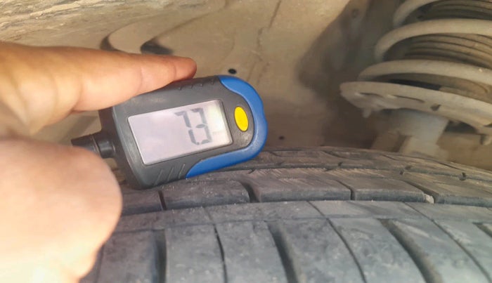 2018 Maruti Ciaz ZETA DIESEL 1.3, Diesel, Manual, 1,41,823 km, tyre