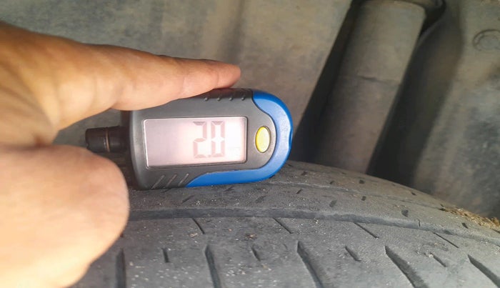 2018 Maruti Ciaz ZETA DIESEL 1.3, Diesel, Manual, 1,41,823 km, tyre