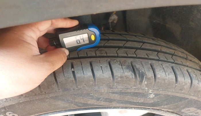 2023 Tata PUNCH Creative Dual Tone AMT Sunroof , Petrol, Automatic, 8,172 km, tyre