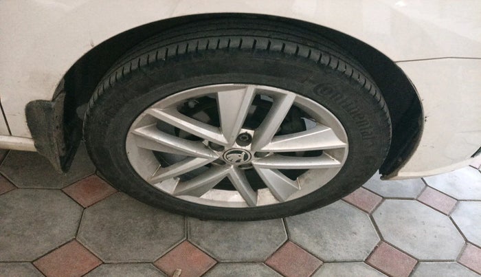 2021 Skoda Rapid STYLE TSI, Petrol, Manual, 74,251 km, tyre