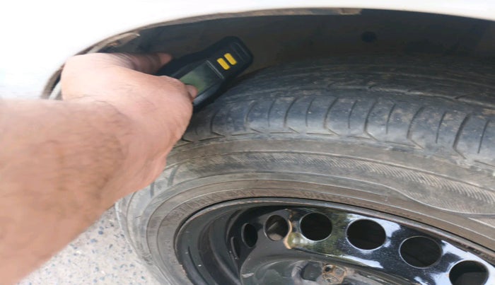 2020 Honda Amaze 1.5L I-DTEC S, Diesel, Manual, 1,15,226 km, tyre