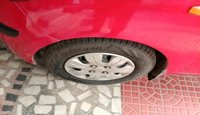 2010 Hyundai i10 MAGNA 1.2, Petrol, Manual, 65,634 km, tyre