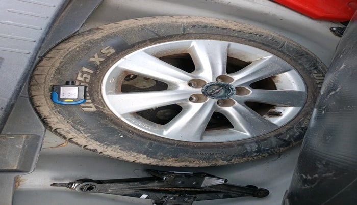 2012 Toyota Corolla Altis VL AT PETROL, Petrol, Automatic, 73,631 km, tyre