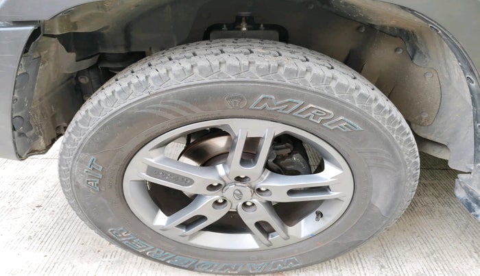 2022 Mahindra Thar LX D 4*4 MT HT, Diesel, Manual, 22,342 km, tyre