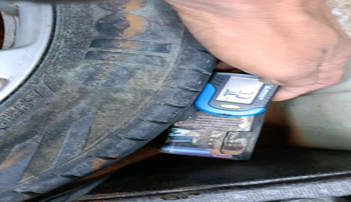 2013 Honda Amaze 1.2L I-VTEC VX, Petrol, Manual, 87,832 km, tyre