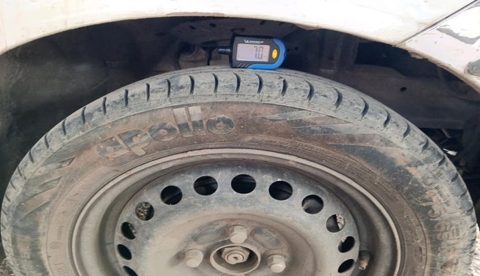 2013 Honda Amaze 1.2L I-VTEC VX, Petrol, Manual, 87,832 km, tyre