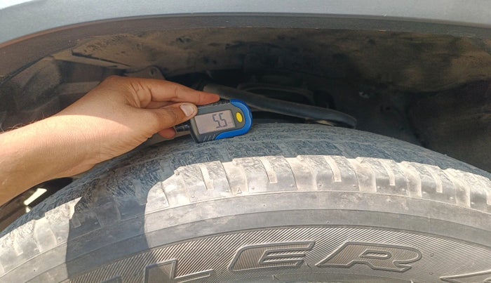 2022 Toyota Fortuner 4X2 AT 2.8 DIESEL, Diesel, Automatic, 39,724 km, tyre